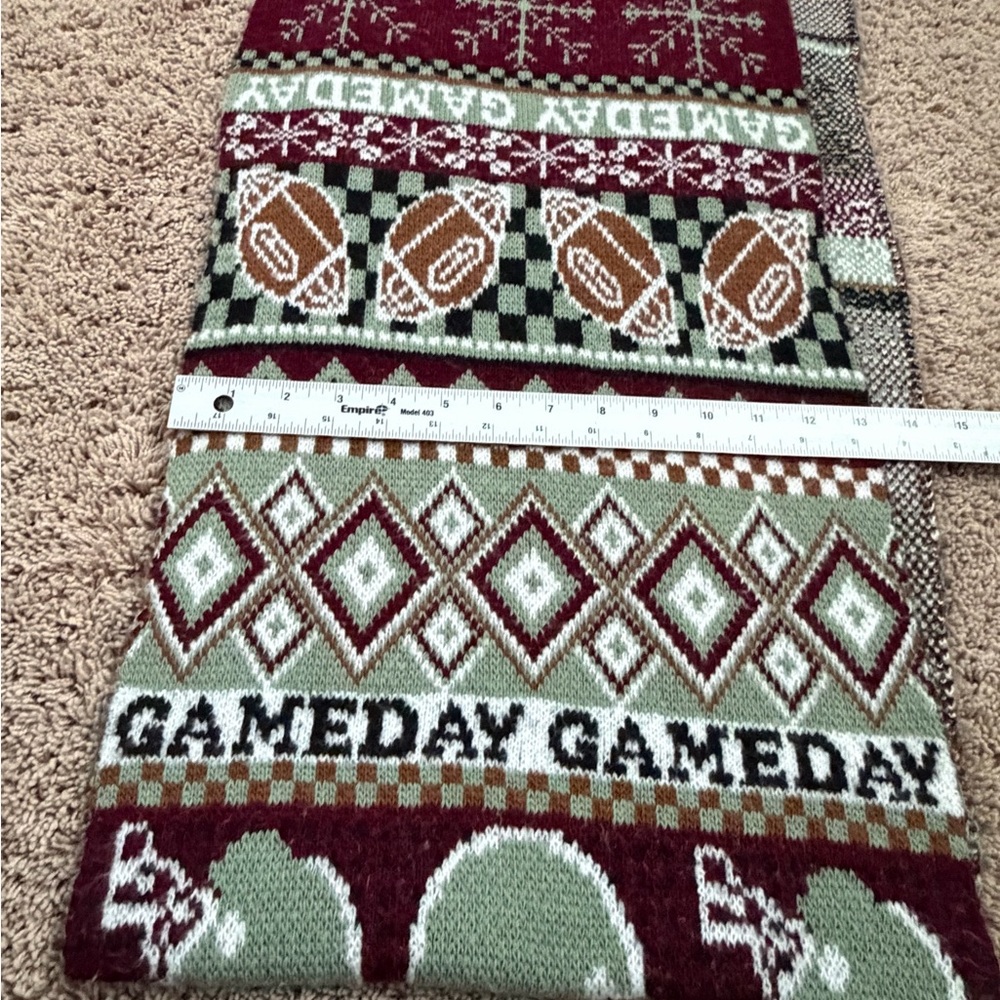 NWT new Anthropologie Mariel scarf game day football maroon green - Picture 15 of 15